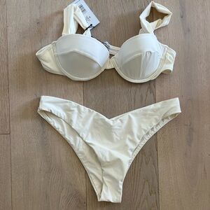 WeWoreWhat Off White Bikini Size Medium NWT